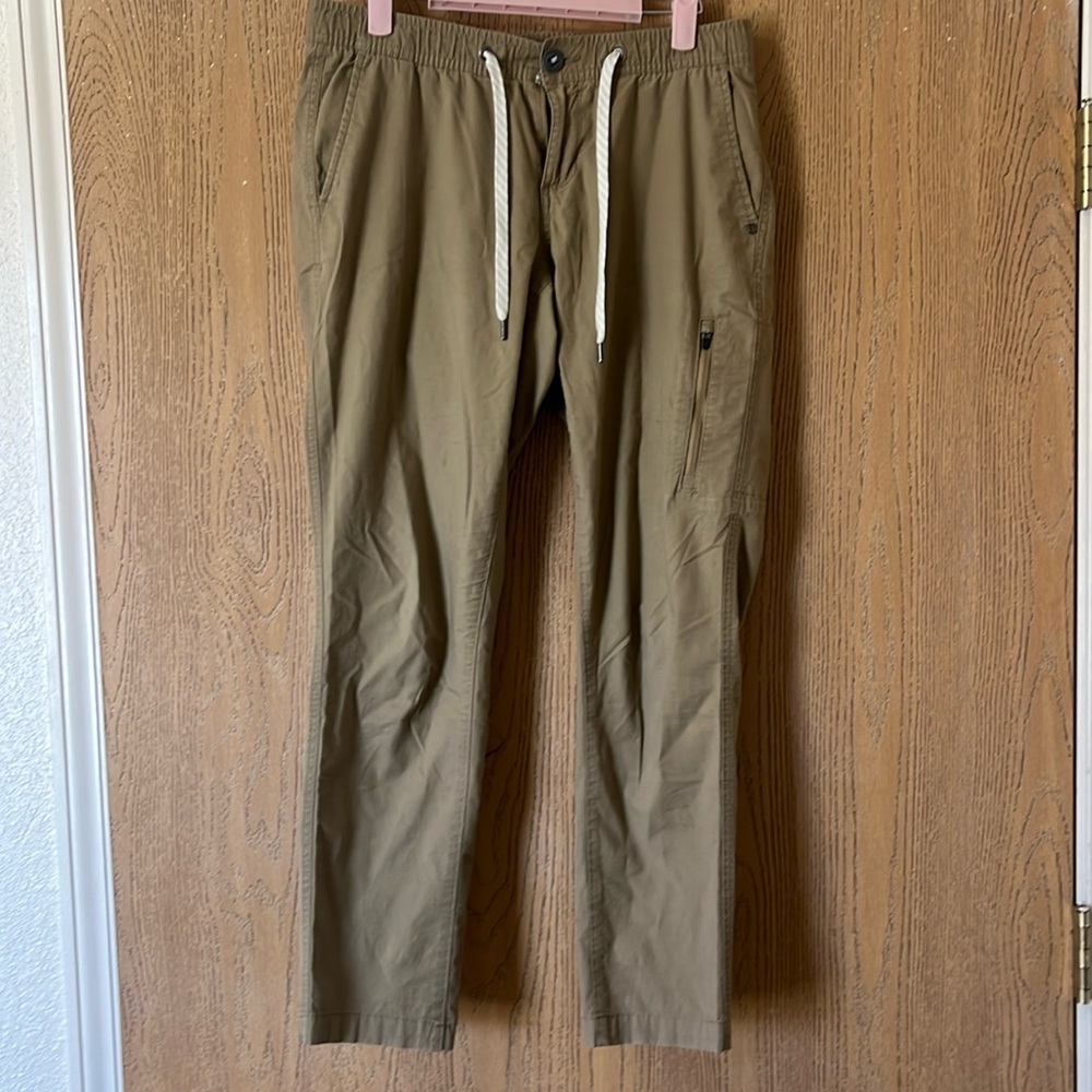 Vuori Tan Straight Leg Pants